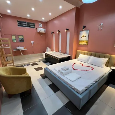 Hotel Mb House